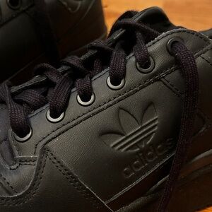 Adidas Forum Bold Platform Women's Triple Black Sneaker Shoes Leather Size 7.